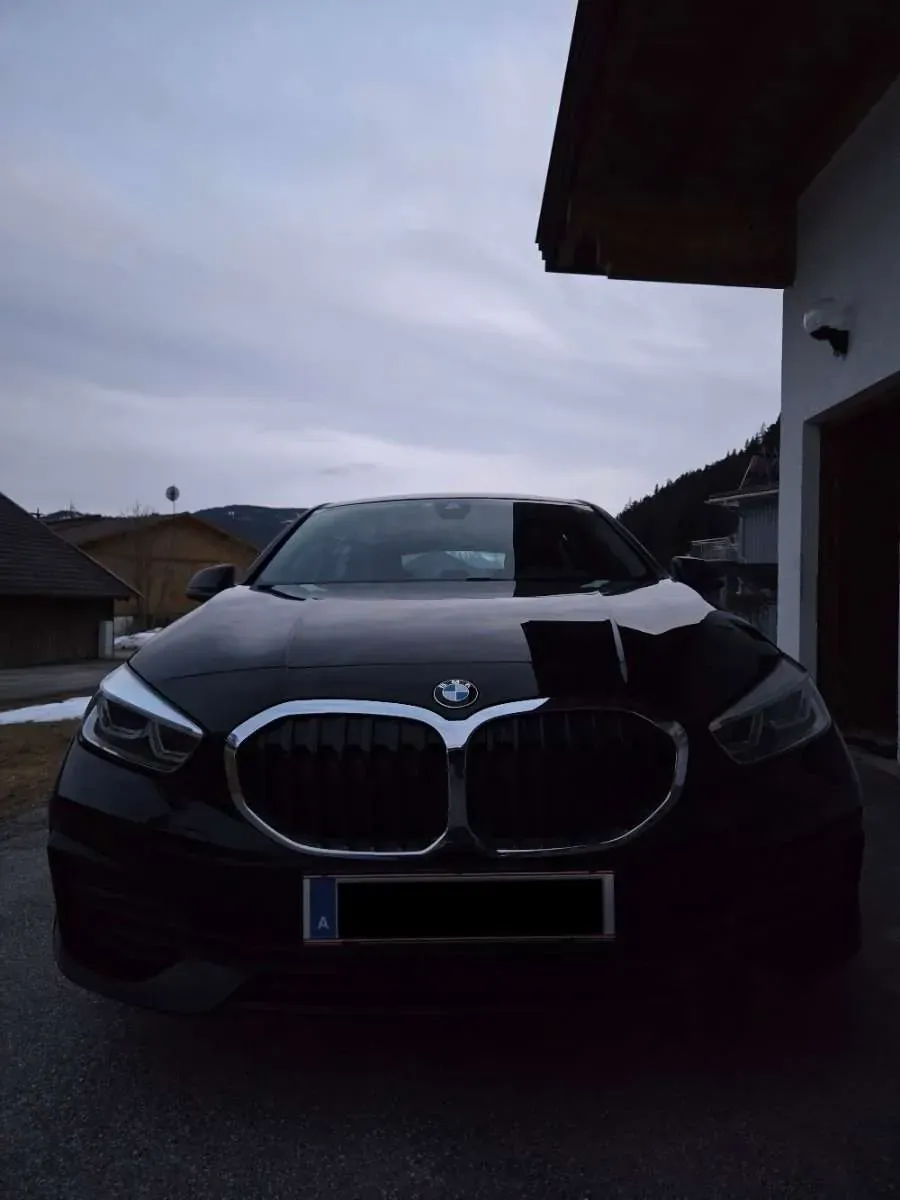 BMW 1 Series 2021 photo 3