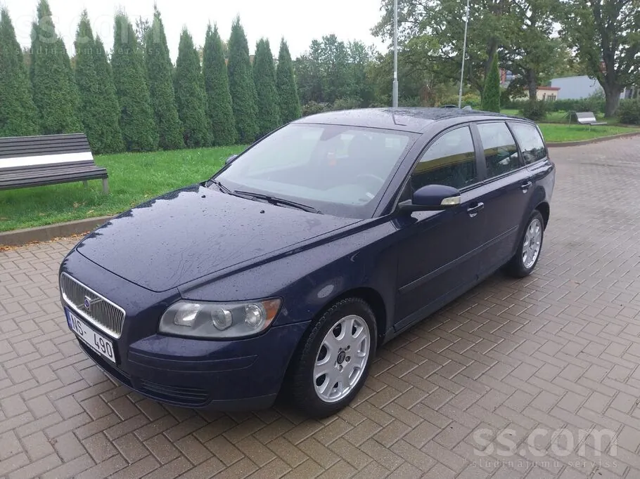 Volvo V50