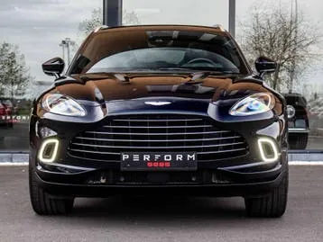 Aston Martin Dbx 2021 photo 2