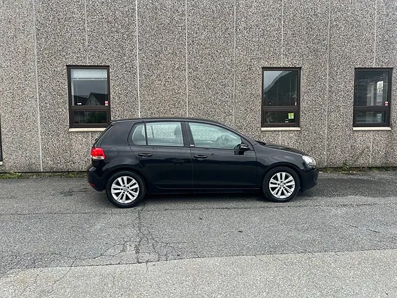 Volkswagen Golf Vi 2012 photo 4