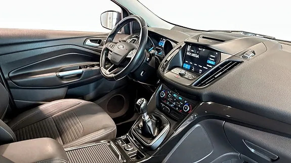 Ford Kuga 2018 photo 3