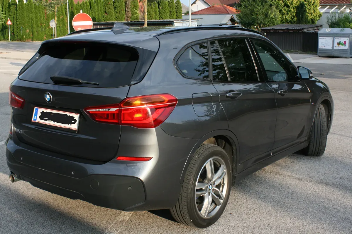 BMW X1 2018 photo 2