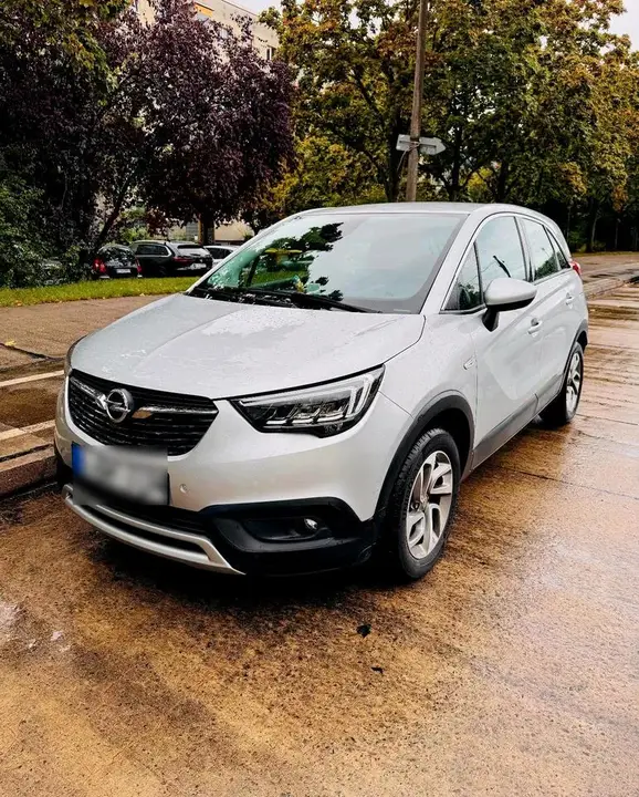 Opel Crossland X