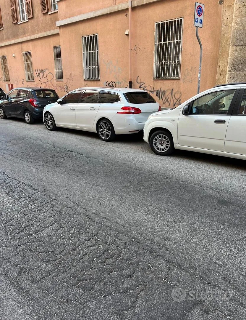Peugeot 308 2016 photo 2