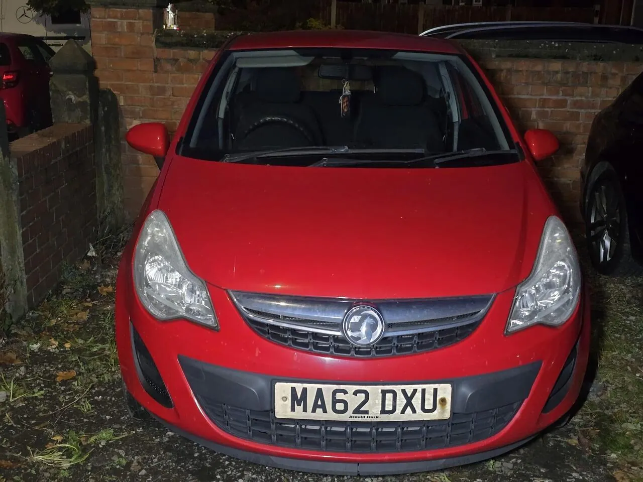 Vauxhall Corsa 2012 photo 2