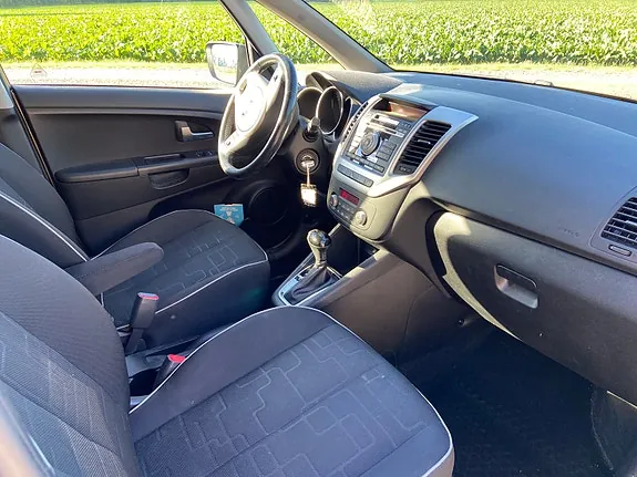 Kia Venga 2018 photo 3