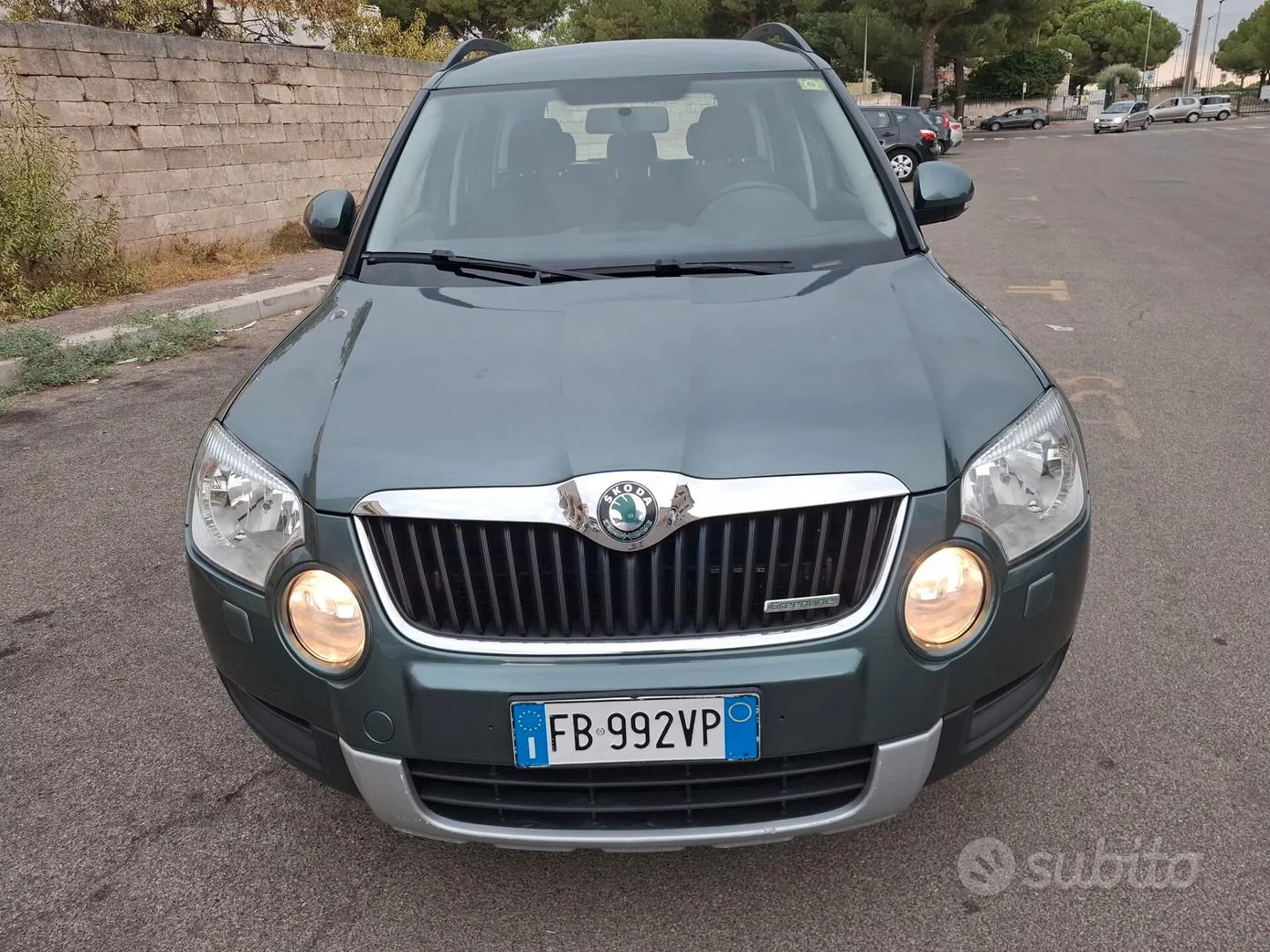 Skoda Yeti 2011 photo 2