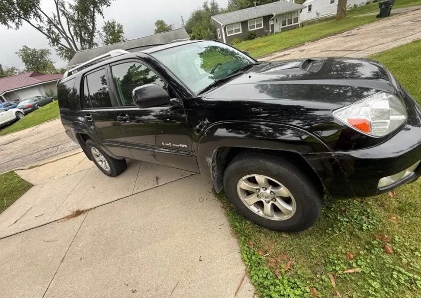 Toyota 4Runner 2004 photo 2