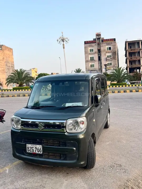 Suzuki Spacia