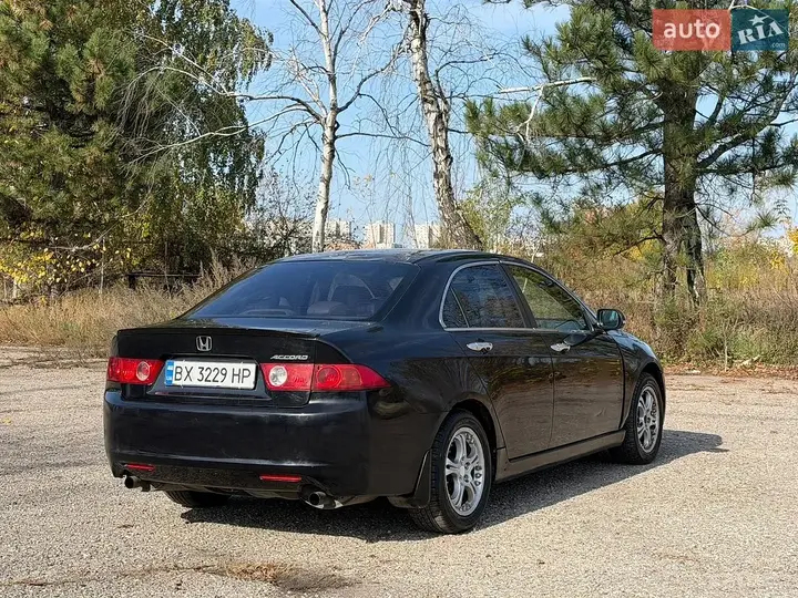 Honda Accord 2003 photo 4