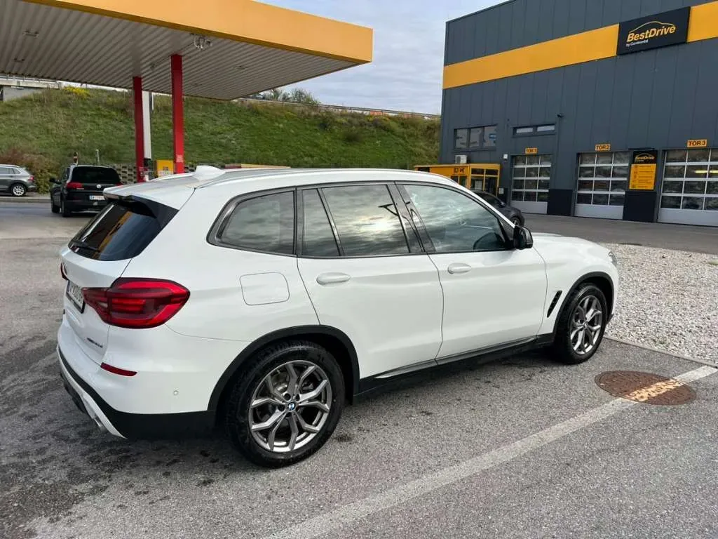 BMW X3 2019 photo 3