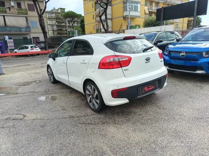 Kia Rio 2016 photo 4