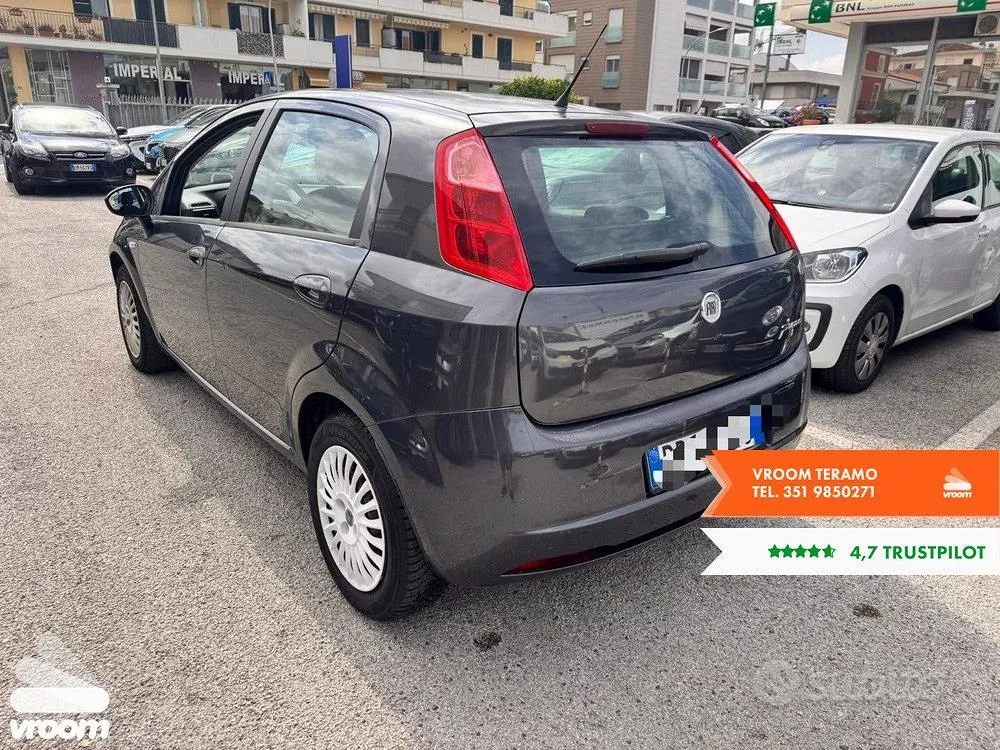 Fiat Grande Punto 2008 photo 4