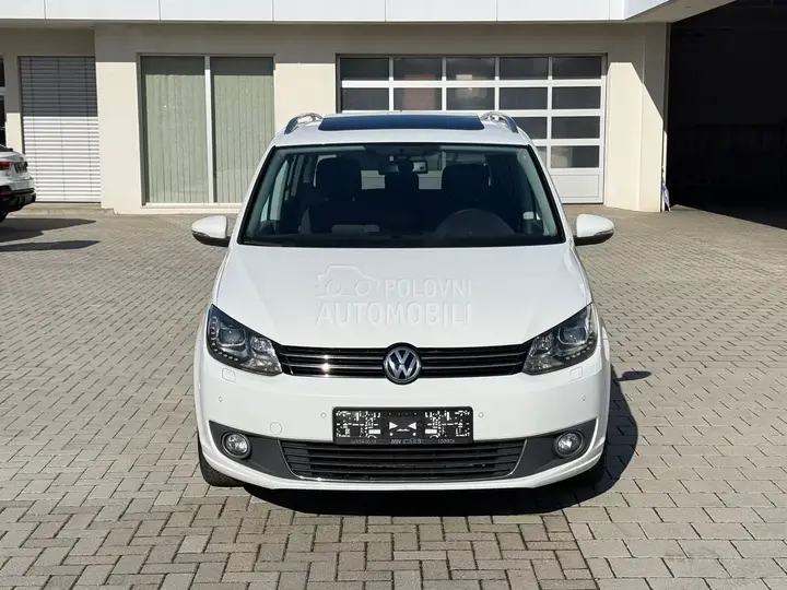 Volkswagen Touran 2014 photo 5