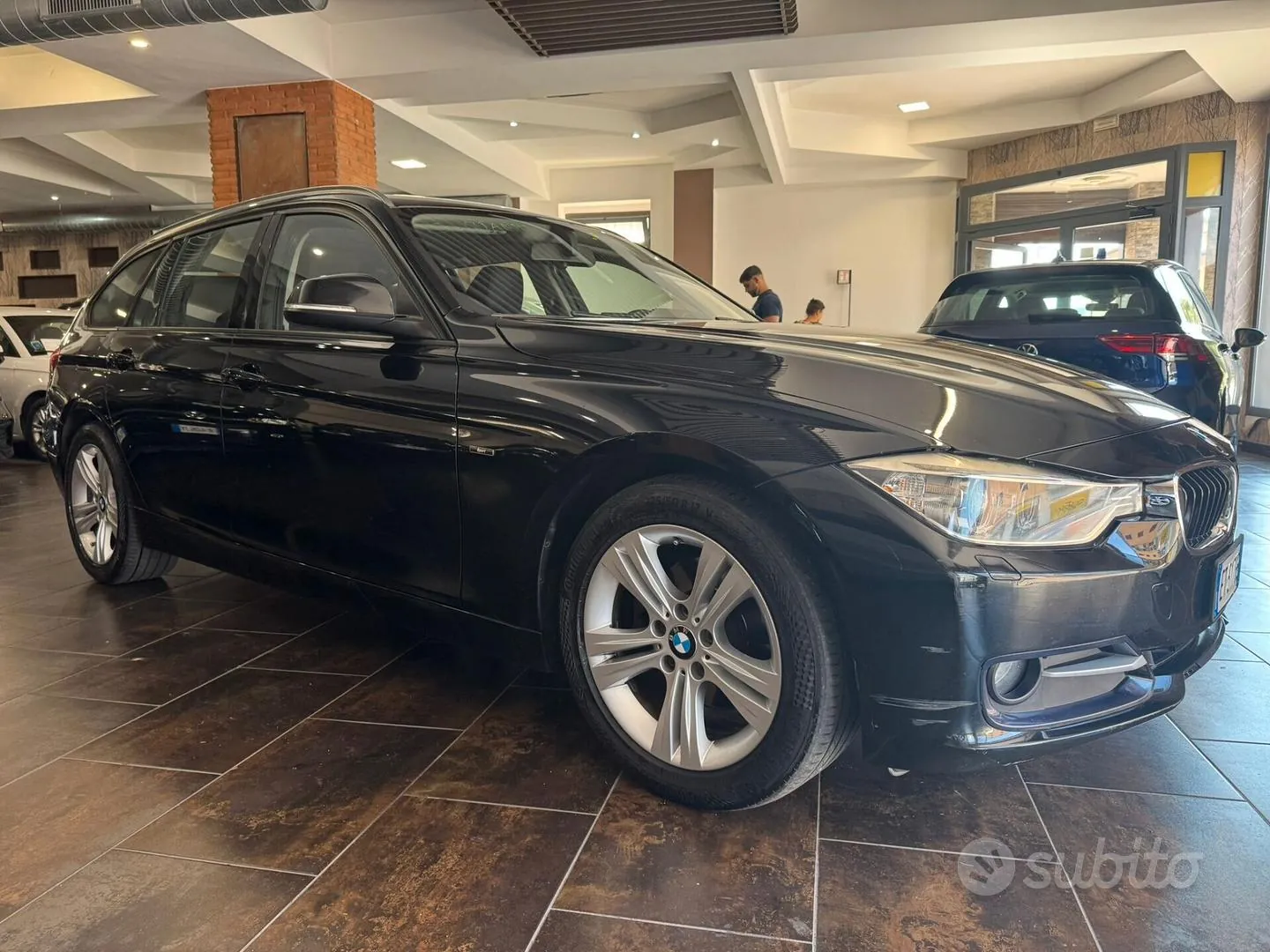 BMW 320 2013 photo 3