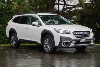Subaru Outback 2025 photo 2