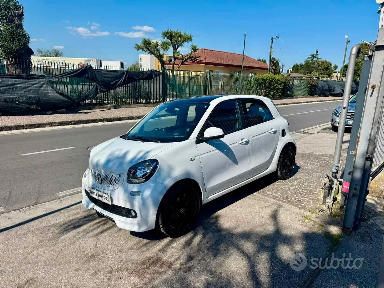 Smart Forfour 2019 photo 3