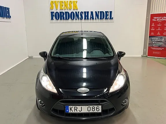 Ford Fiesta 2010 photo 2