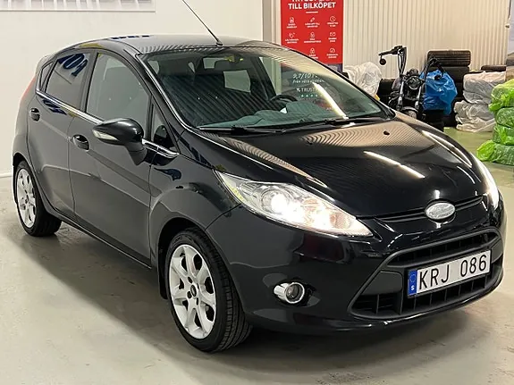 Ford Fiesta 2010 photo 3