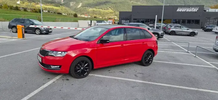 Skoda Rapid 2018 photo 2