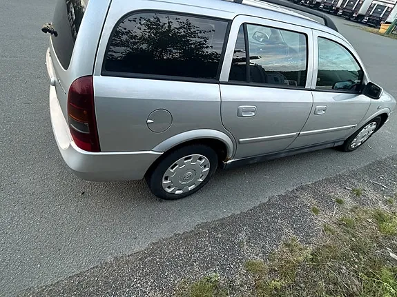 Opel Astra 2004 photo 4