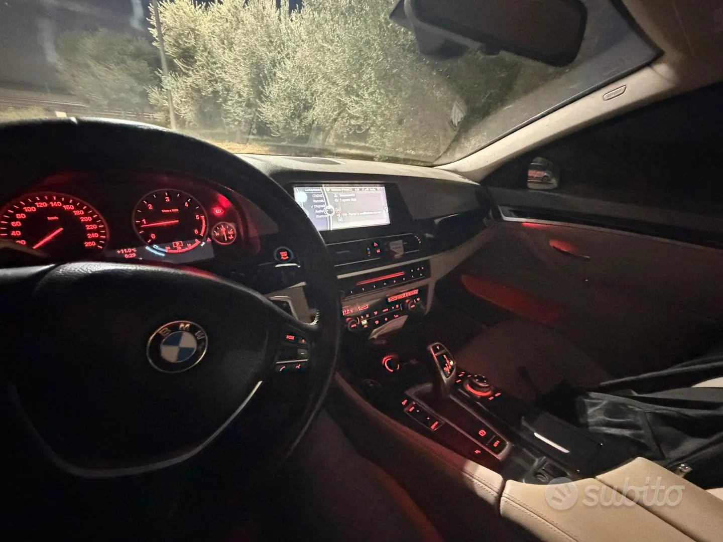 BMW 520 2012 photo 2