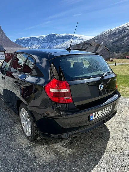BMW 116D 2011 photo 4