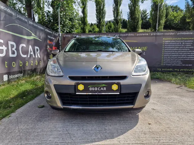 Renault Clio Grandtour 2010 photo 2