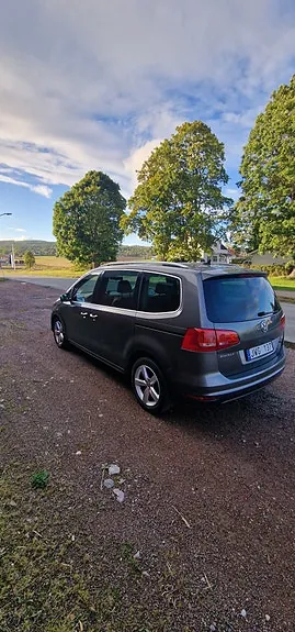 Volkswagen Sharan 2012 photo 4