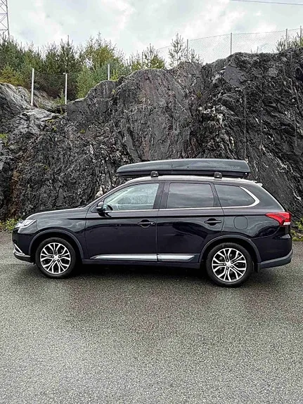 Mitsubishi Outlander 2015 photo 3