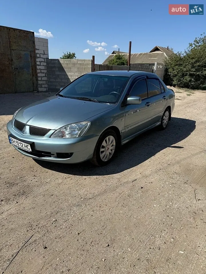 Mitsubishi Lancer