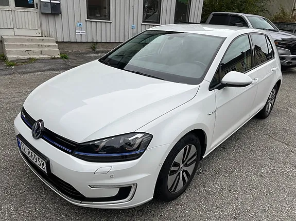Volkswagen E-Golf 2016 photo 5