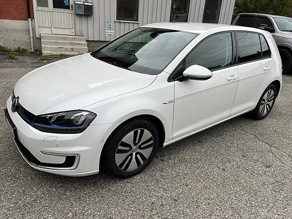 Volkswagen E-Golf 2016 photo 4