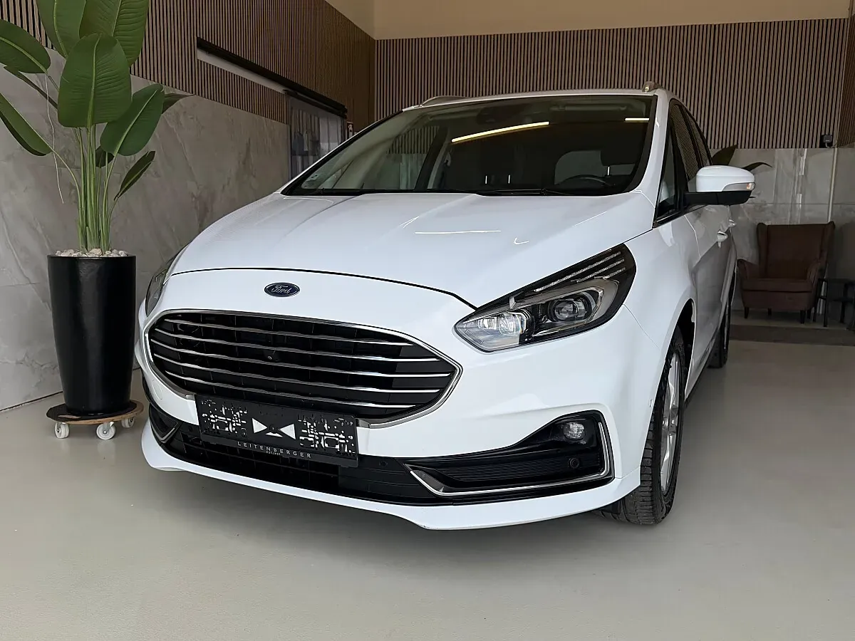 Ford Galaxy 2022 photo 2