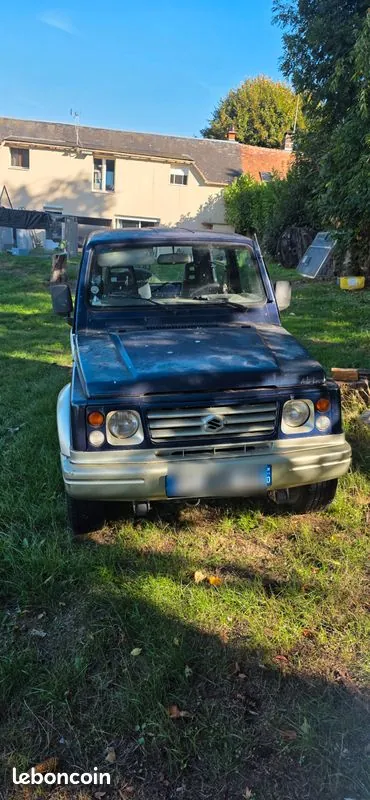 Suzuki Samurai
