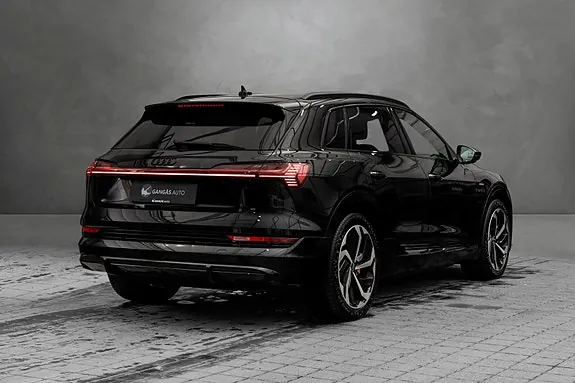 Audi E-Tron 2022 photo 5