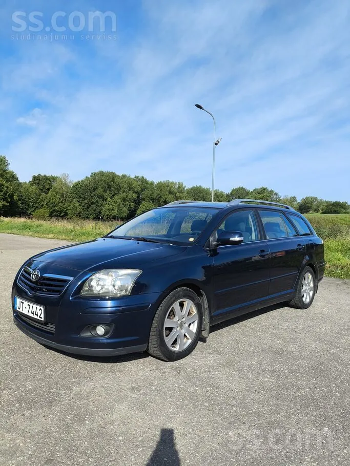Toyota Avensis 2008 photo 2