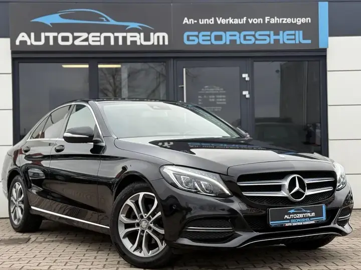 Mercedes-Benz C180