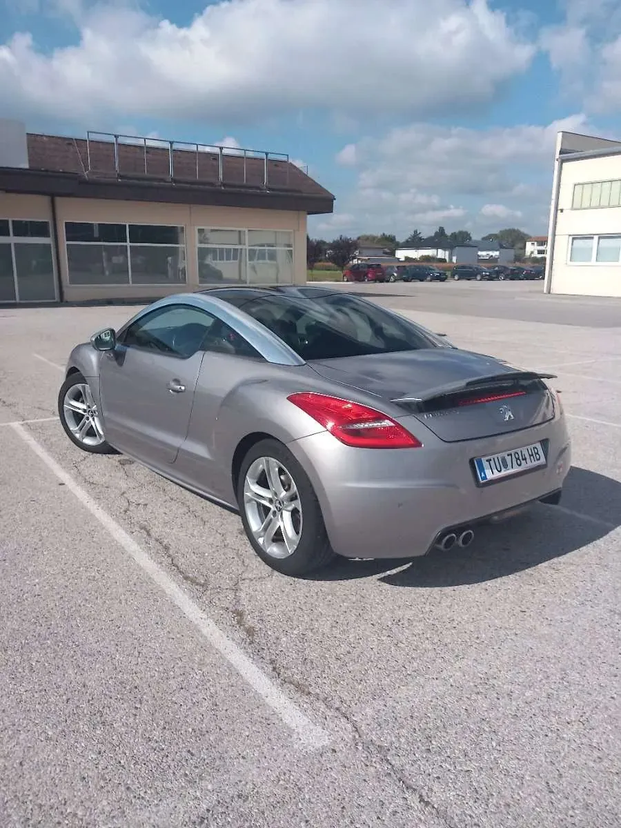 Peugeot Rcz 2010 photo 2