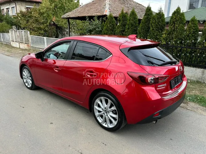 Mazda 3 2013 photo 4