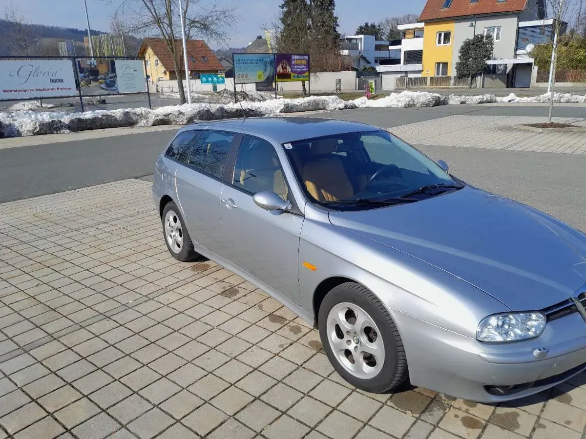 Alfa Romeo 156 2003 photo 3