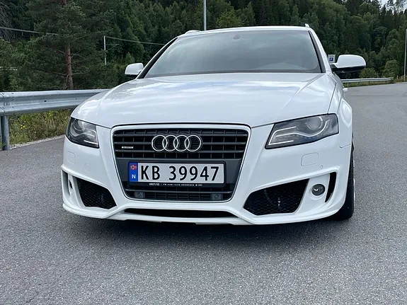 Audi A4 2011 photo 5