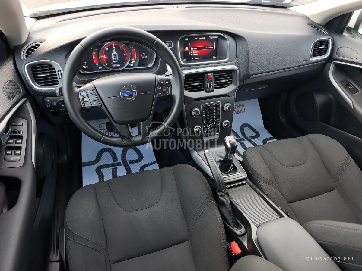 Volvo V40 2016 photo 3