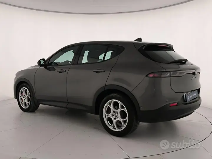 Alfa Romeo Tonale 2023 photo 3