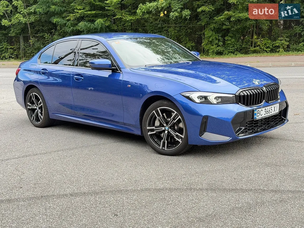 BMW 3 Series 2024 photo 5