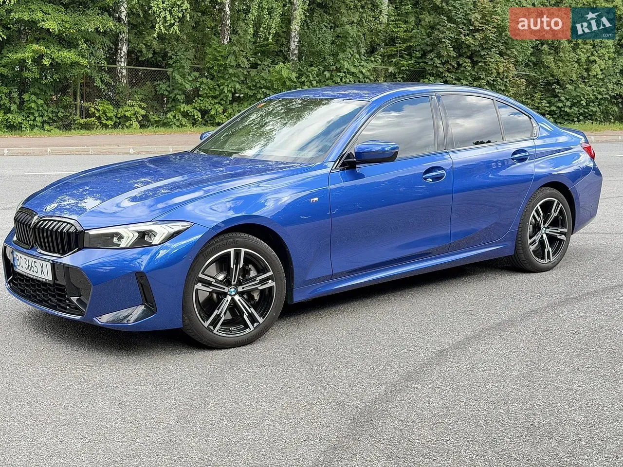 BMW 3 Series 2024 photo 3