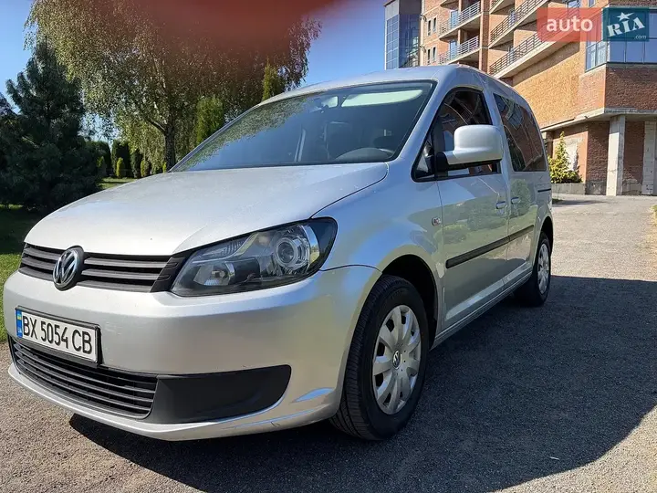 Volkswagen Caddy 2012 photo 2
