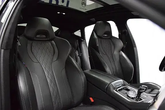 BMW X6 2021 photo 2