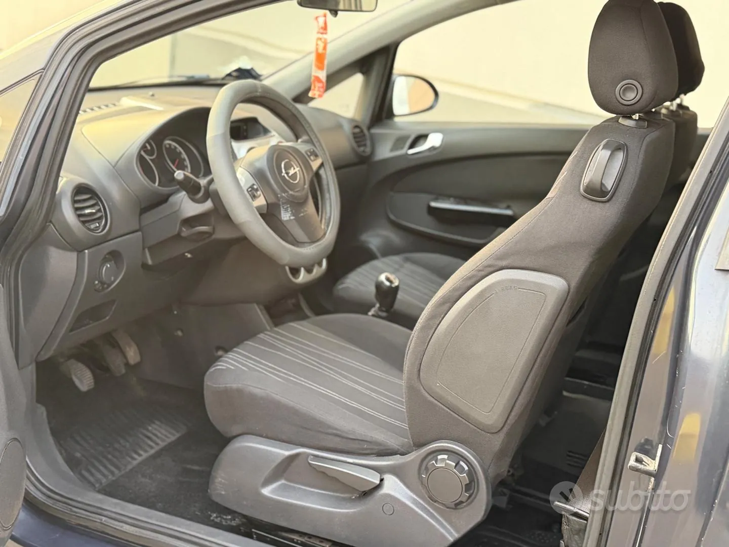 Opel Corsa 2009 photo 5