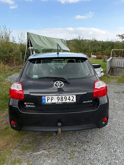 Toyota Auris 2011 photo 4